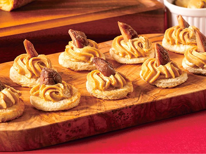 フォアグラのムースと山栗のタルト