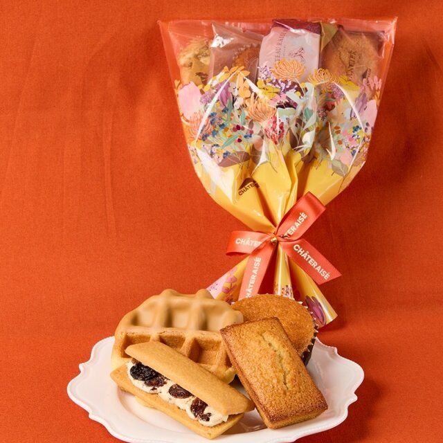 シャトレーゼ オータムスイーツラッピングブーケ