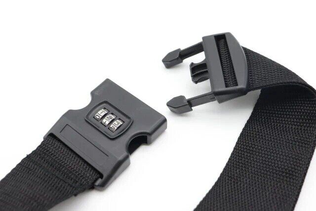 ダイソーのダイヤル式のスーツケースベルト