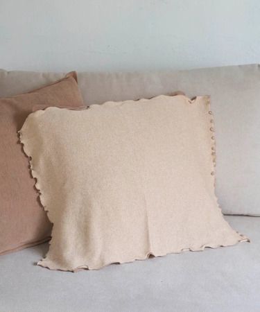 やわらかな着心地の保湿生地を使用した秋冬の新作パジャマ＆枕カバー、「Bii」より登場