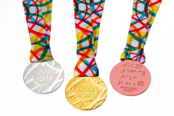 【東京都新宿区】田中貴金属グループが、「東京レガシーハーフマラソン2025」でメダルを提供
