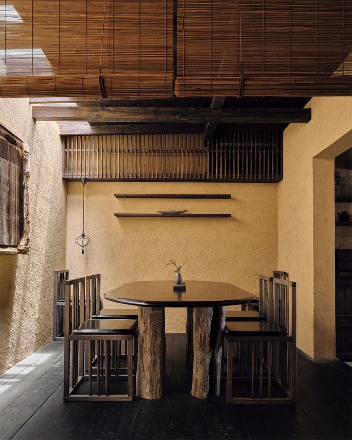 築90年の西陣織の工房を改装したAtelier。