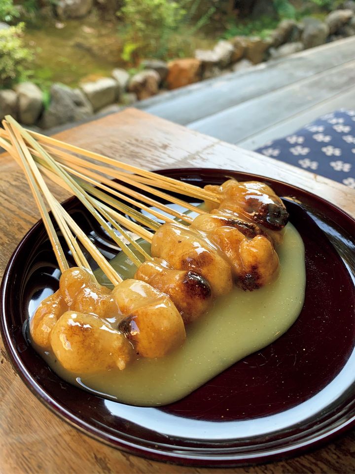 座敷でいただくのも、持ち帰っていただくのもよし。