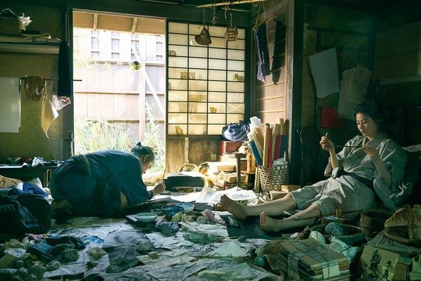 『おーい、応為』で長澤まさみが、浮世絵師、葛飾北斎(永瀬正敏)の弟子で娘の応為役 [c]2025「おーい、応為」製作委員会