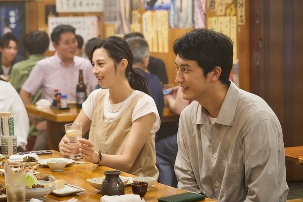 『ストロベリームーン 余命半年の恋』は10月17日(金)より公開 [c]2025「ストロベリームーン」製作委員会