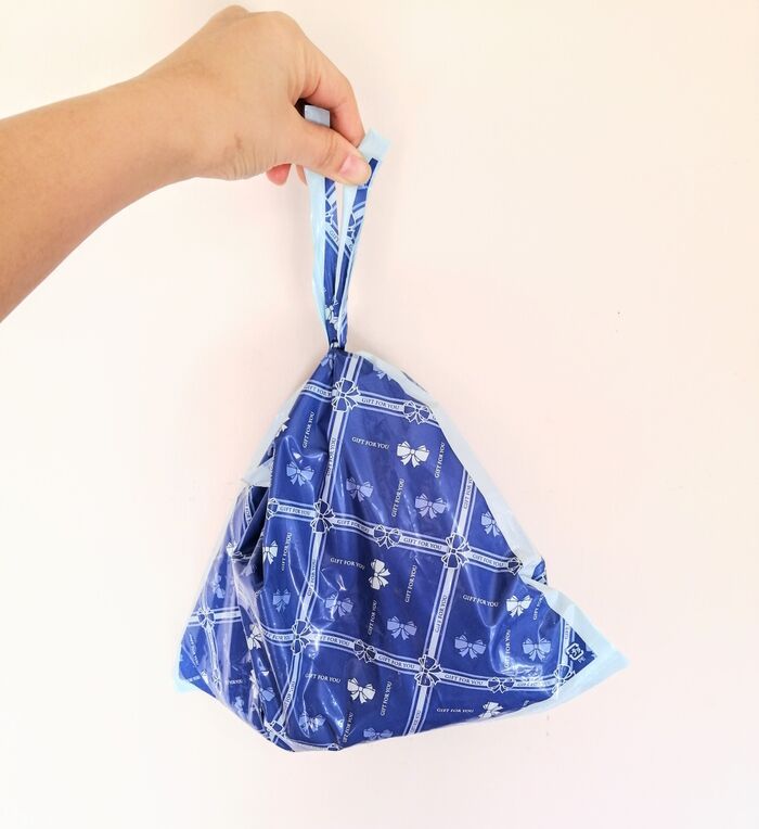 「空き袋」捨てる前にやってみて！レジ袋みたいに結べる