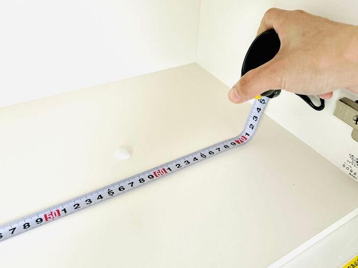 棚の内寸がピタッと測れる！身近な文房具でできるメジャー計測の裏ワザが天才的♡