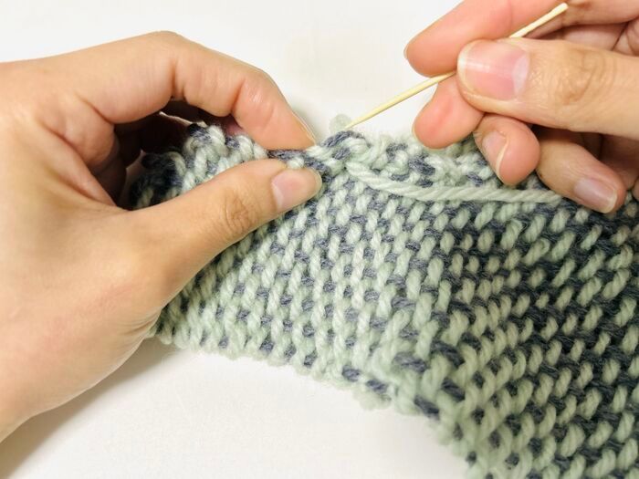 『段ボール編み機』でふわふわミトンが作れちゃった！地厚で鍋つかみにもおすすめです♪