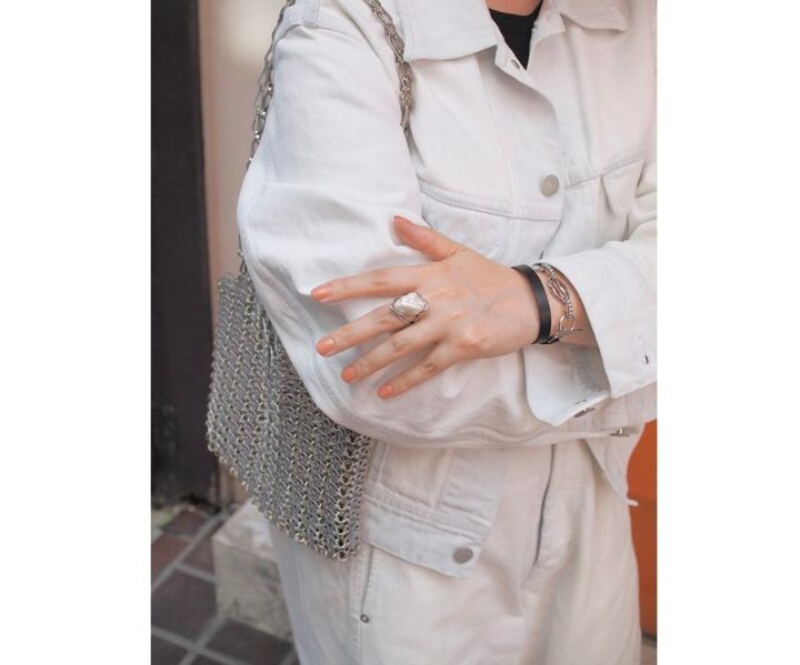 アデルビジューPR砂辺さんスナップセットアップ