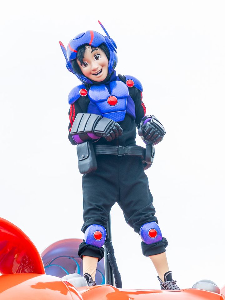 バトルスーツ姿の「ヒロ・ハマダ」