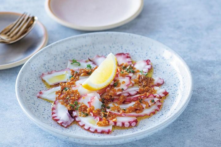 1人分 214kcaℓ／たんぱく質 16.1g／糖質 2.9g