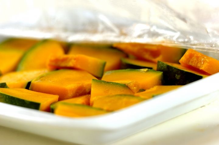 カボチャのチーズ焼きの下準備1