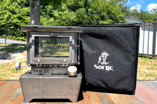 フランス軍飯盒一台で三役！無骨派キャンパーが作るカツカレーがおいしすぎる！