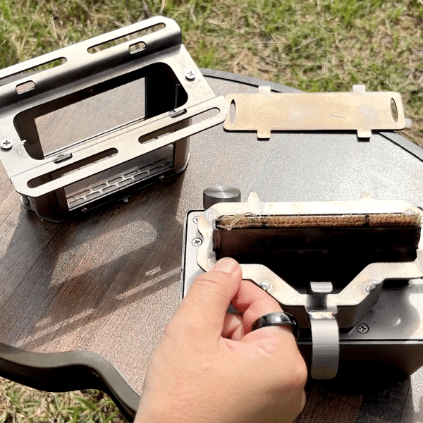 フランス軍飯盒一台で三役！無骨派キャンパーが作るカツカレーがおいしすぎる！