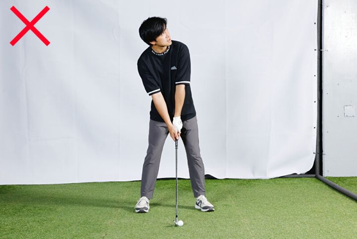 高い球を打つなら「目線を下げる」が正解！アイアンで球を操る方法