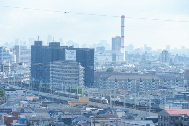 東京と日光・鬼怒川方面をつなぐ特急「スペーシア」 画像提供：草加市役所資産活用課