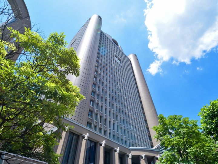 All About ニュース編集部が全国300人を対象に実施した「SMART（上智・明治・青山学院・立教・東京理科大学）に関するアンケート」の調査結果から、「SMARTの中で最もネームバリューが高いと思う大学」ランキングを発表！ 2位「明治大学」を抑えた1位は？