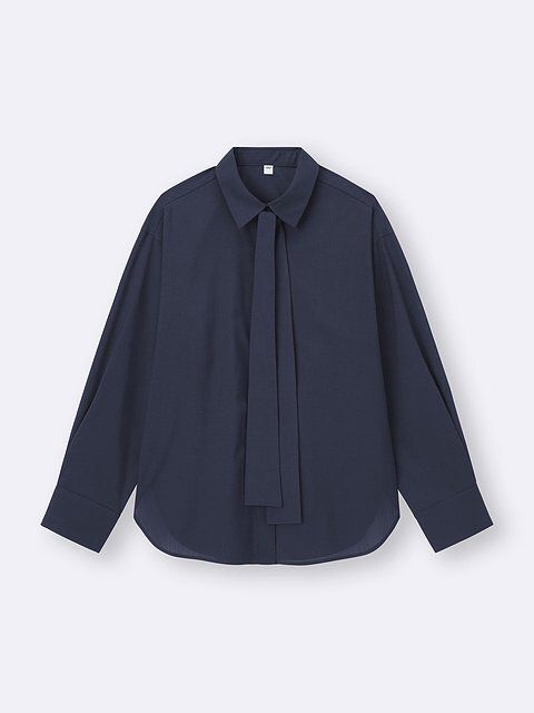 GUのボウタイシャツ