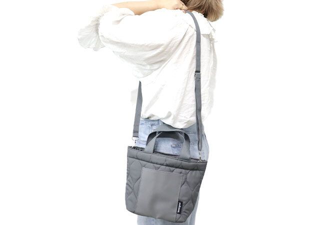 NEWYORKERのキルティングトートバッグは2way仕様