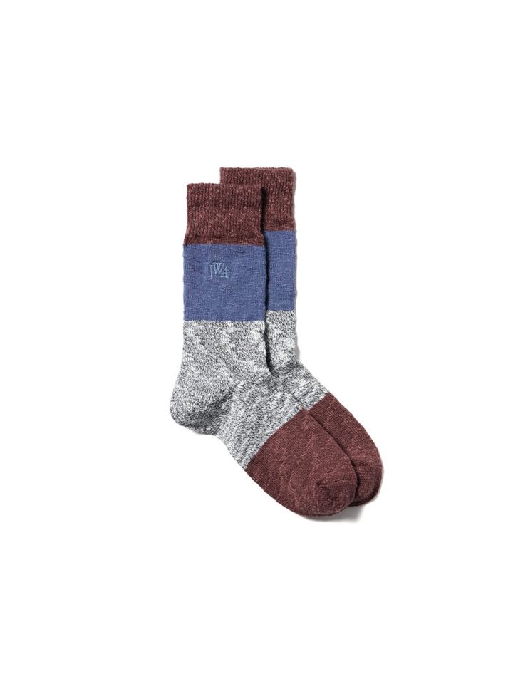 ヒートテックデオドラントソックス 590円