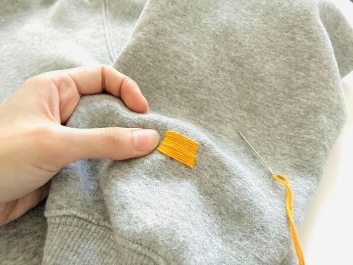 〈GU×ダイソー〉パーカーに“ちょこっと刺繍”するだけで激かわアップデート♡オリジナルアイテムが超簡単に作れた！
