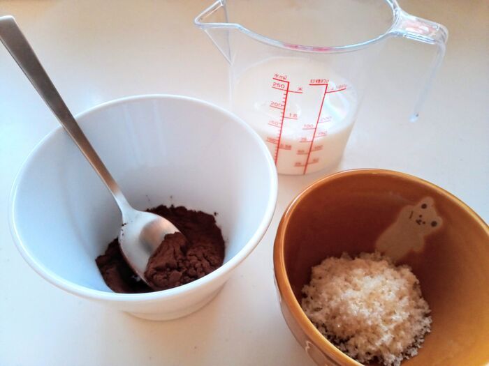 たったひとつまみで専門店の味に！市販のココアが濃厚ドリンクに大変身。これはリピ確定♡