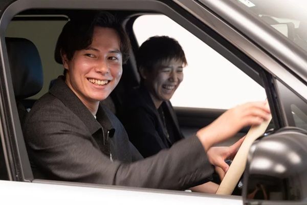 八光エルアールが、バスケ町田瑠唯選手とバレー高橋藍選手の対談動画を公開！