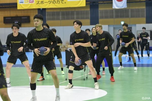 【東京都北区】ハンドボールの男子日本代表「彗星JAPAN」が強化合宿を実施！大学生含む20人が参加