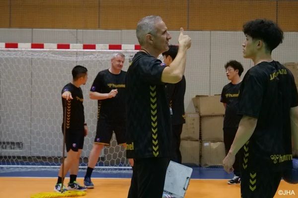 【東京都北区】ハンドボールの男子日本代表「彗星JAPAN」が強化合宿を実施！大学生含む20人が参加