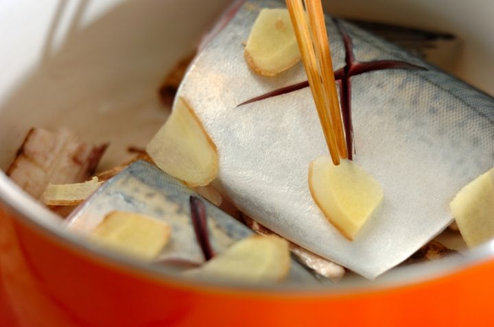 サバのピリ辛みそ煮の作り方1