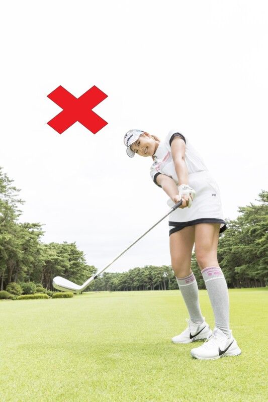 飛距離を伸ばしたいならアイアンで練習が正解？プロが実践すワザをレッスン