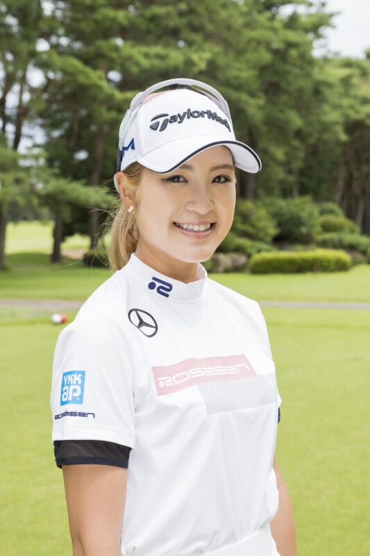 飛距離を伸ばしたいならアイアンで練習が正解？プロが実践すワザをレッスン