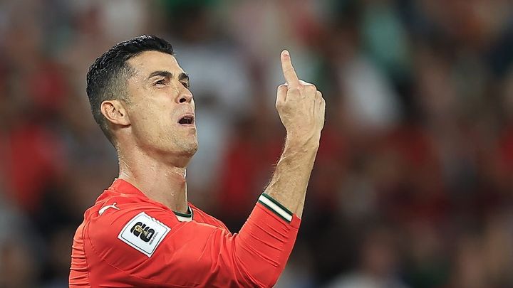 40歳スター選手、年収はなんと421億円！「2025年に最も稼いだサッカー選手」トップに