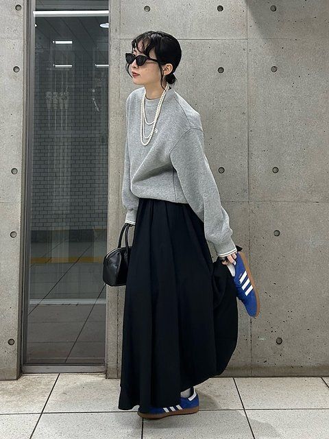 スウェットとスカートコーデ4