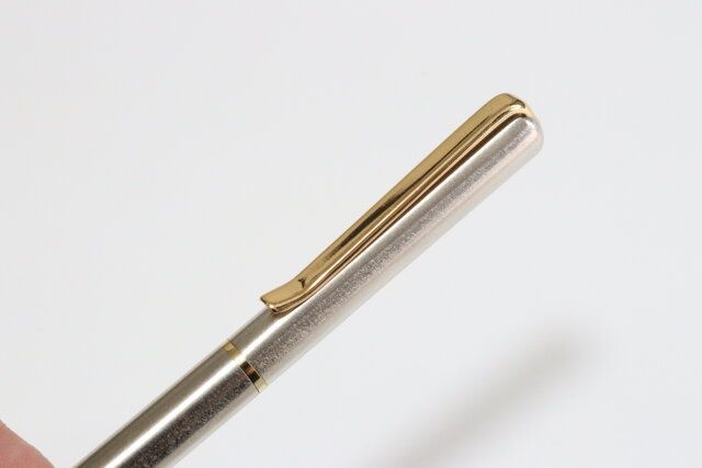 プレミアムメタルボールペン（スリム、ツイスト式、SI） クリップ