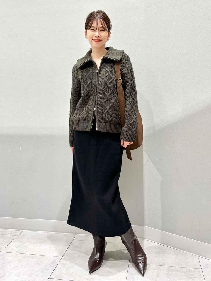 画像2: 出典：GU