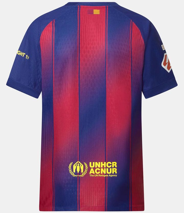 スペインの名門クラブ、歌手「エド・シーラン」とコラボした特別ユニフォームを発表！