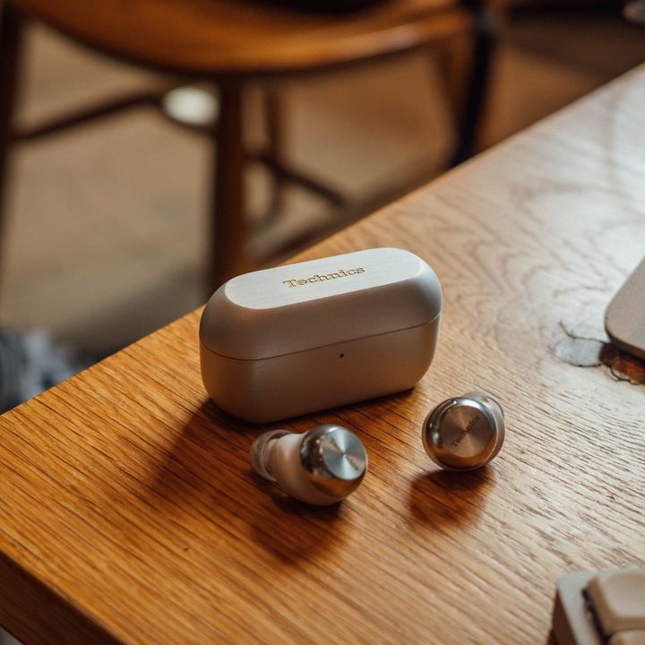 〈Technics〉 ワイヤレスイヤホン「EAH-AZ100」