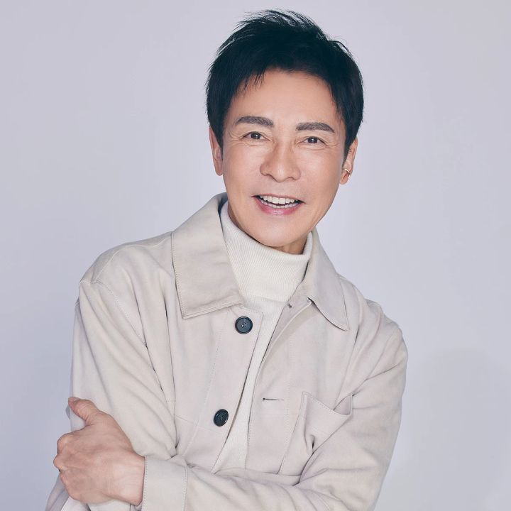 郷ひろみ 美容術10問10答 インタビュー