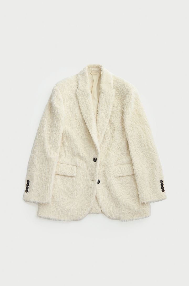 テーラードジャケット ¥680,900