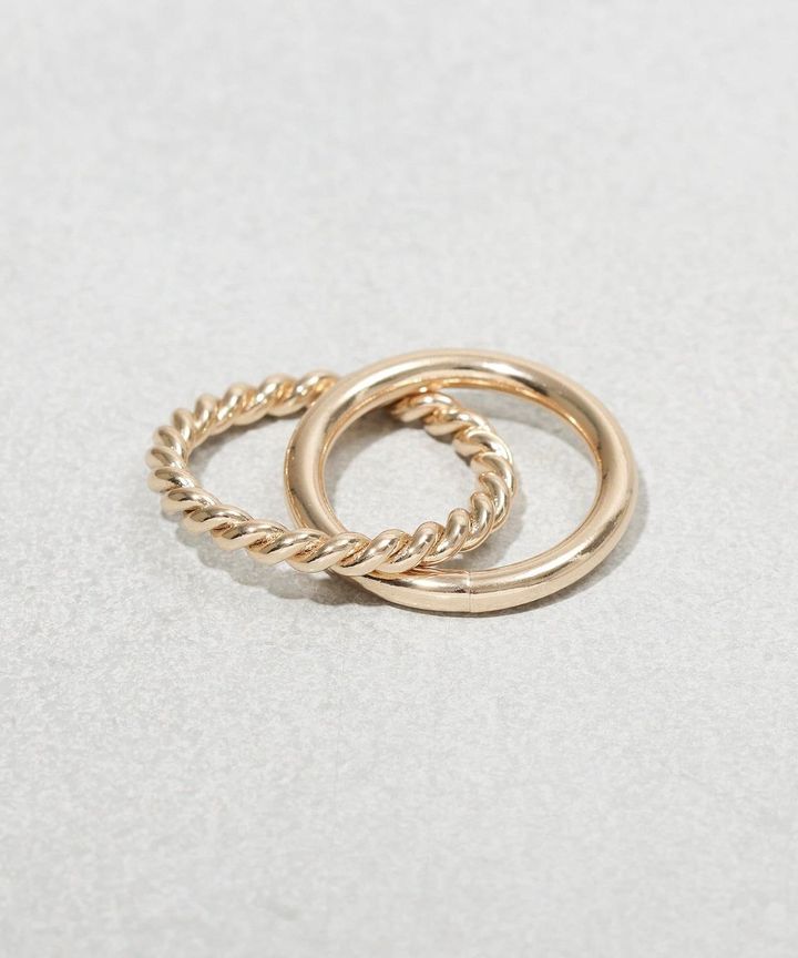 画像1: 出典：3COINS