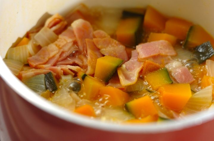 濃厚！かぼちゃスープ ミキサーなしで絶品の味わい by杉本 亜希子さんの作り方1
