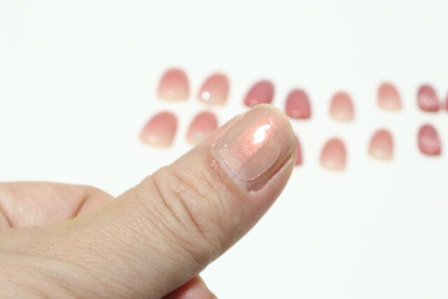 ダイソー ネイルチップ（24枚、ハンド用、I） ネイルファンデーション 粘着テープ