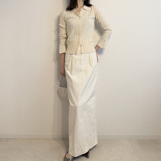 スカート合わせで上品エレガントに