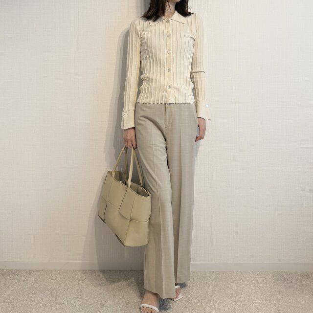 きれいめパンツで通勤にも