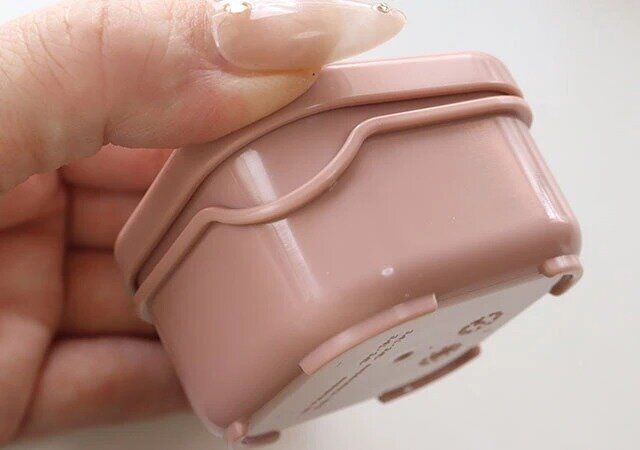 ダイソーのスクエアボックス（ストレイキャッツ柄 L 150mL、S 75mL）2