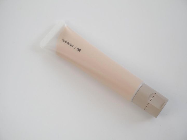 画像: 使い方で化ける！ “薄く2回”でムラ知らずの均一美肌に