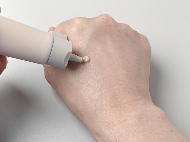 画像: 軽やかにフィット！ “皮膜感”じゃない、“保護ヴェール感”。