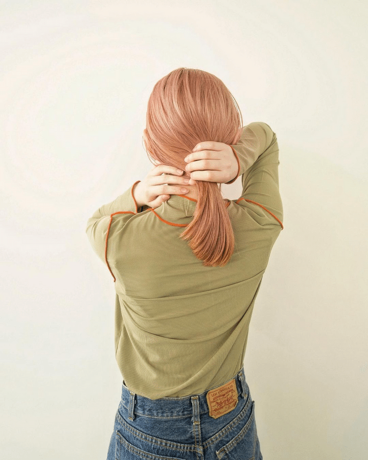 その習慣、カラーに大ダメージかも！色落ちしやすいNGヘアケアをチェック