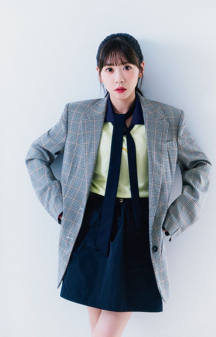 smart10月号の表紙を飾ったFRUITS ZIPPERの櫻井優衣